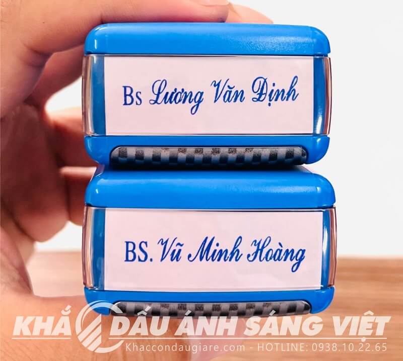 Khắc con dấu tên